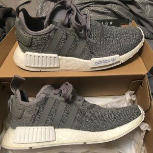 Adidas nmd r1 women’s